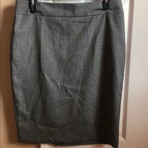 Ann Taylor Gray Plaid Skirt Brand New